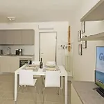 Corte Fasanella 31 - Gardagate Apartment *